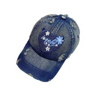 Women's Retro Sweet Color Block Embroidery Curved Eaves Baseball Cap main image 4