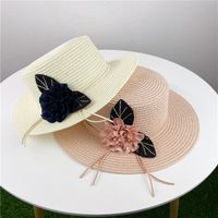 Women's Pastoral Leaves Flower Flat Eaves Straw Hat main image 3