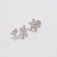 1 Pair Simple Style Snowflake Plating Inlay Sterling Silver Zircon Ear Studs main image 1