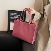 Women's Pu Solid Color Classic Style Sewing Thread Zipper Underarm Bag sku image 3