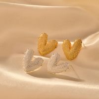 1 Paar Elegant Romantisch Herzform Kupfer 18 Karat Vergoldet Ohrstecker main image 6