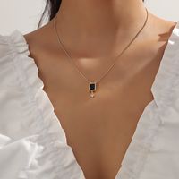Kupfer Einfacher Stil Einfarbig Inlay Zirkon Halskette Mit Anhänger main image 1