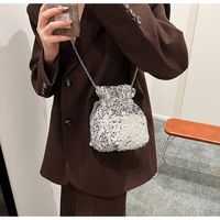 Women's Small Polyester Solid Color Classic Style String Shoulder Bag sku image 2