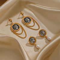 1 Pair Retro Human Plating Chain Inlay Freshwater Pearl Copper Zircon Drop Earrings main image 4