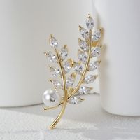 Simple Style Leaves Copper Inlay Pearl Zircon Women's Brooches sku image 1