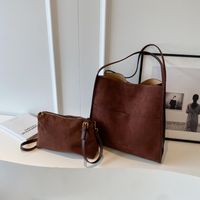 Women's Large Pu Leather Solid Color Vintage Style Square Magnetic Buckle Tote Bag main image video