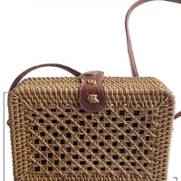 Mujeres Pequeña Sorbete Color Sólido Estilo Vintage Estilo Étnico Ronda Bucle De Gancho Bolso Cubo sku image 8