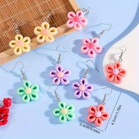 1 Pair Casual Flower Resin Drop Earrings main image 2