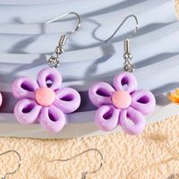 1 Pair Casual Flower Resin Drop Earrings sku image 3