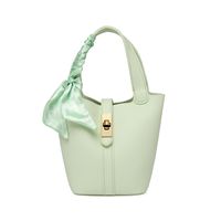 Women's Medium Pu Leather Solid Color Vintage Style Classic Style Lock Clasp Bucket Bag sku image 5