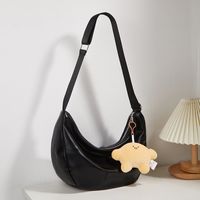 Women's Large Pu Leather Solid Color Vintage Style Classic Style Zipper Shoulder Bag main image video