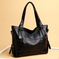Women's Large Pu Leather Solid Color Vintage Style Classic Style Zipper Tote Bag main image 4