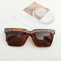 IG Style Elegant Solid Color Pc Resin Square Diamond Full Frame Women's Sunglasses sku image 4