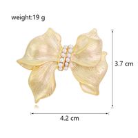 Elegant Glam Bow Knot Alloy Plating Inlay Artificial Pearls Women's Brooches main image 2