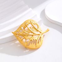 Elegant Business Leaf Alloy Plating Hollow Out Unisex Brooches main image 3