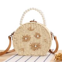Women's Small Straw Solid Color Vintage Style Classic Style Semicircle Lock Clasp Straw Bag sku image 2