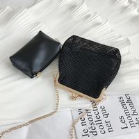 Women's Small Pu Leather Solid Color Vintage Style Classic Style Lock Clasp Shoulder Bag sku image 1