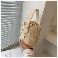 Women's Small Pu Leather Solid Color Vintage Style Classic Style String Bucket Bag sku image 1