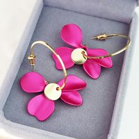 1 Pair Sweet Simple Style Flower Stoving Varnish Metal Drop Earrings main image 3