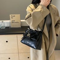 Women's Medium Pu Leather Bow Knot Cute Flip Cover Shoulder Bag main image 4