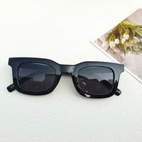 Casual Retro Solid Color Pc Resin Square Full Frame Women's Sunglasses sku image 8