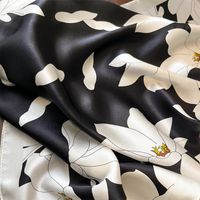 Women's Elegant Flower Mulberry Silk Printing Silk Scarf main image 2