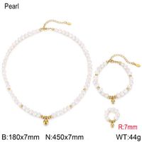 Elegant Simple Style Round 18K Gold Plated Freshwater Pearl Titanium Steel Wholesale Bracelets Earrings Necklace sku image 9