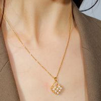 Retro Heart Shape Stainless Steel Plating Inlay Artificial Pearls 18k Gold Plated Pendant Necklace main image 3