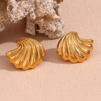 1 Pair Simple Style Shell Plating Stainless Steel 18k Gold Plated Ear Studs main image 1