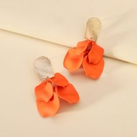 1 Pair Elegant Luxurious Sweet Petal Alloy Dangling Earrings sku image 12