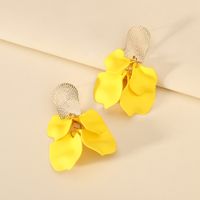 1 Pair Elegant Luxurious Sweet Petal Alloy Dangling Earrings sku image 9