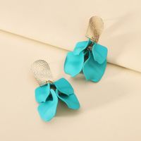 1 Pair Elegant Luxurious Sweet Petal Alloy Dangling Earrings sku image 15