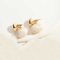 1 Pair Vintage Style Simple Style Commute Irregular Plating Inlay Artificial Pearl Copper Zircon 14k Gold Plated Drop Earrings main image 5