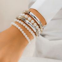 Vintage Style Simple Style Classic Style Irregular Round Ccb Imitation Pearl Thick Women's Bracelets main image 3