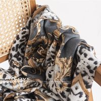 Women's Basic Leopard Polyester Scarf main image 2