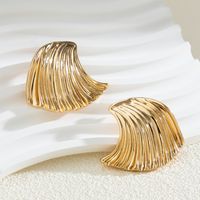 1 Pair Retro Exaggerated Simple Style Stripe Irregular Three-dimensional Thick Arylic Ear Studs main image 4