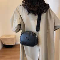 Women's Small Pu Leather Solid Color Streetwear Cloud Shape Flip Cover Crossbody Bag main image 7