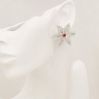 1 Pair Luxurious Snowflake Plating Inlay Copper Zircon White Gold Plated Ear Studs main image 4