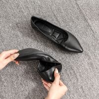 Women's Commute Solid Color Point Toe Flats main image 5