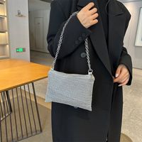 Women's Small Pu Leather Solid Color Vintage Style Classic Style Square Zipper Shoulder Bag main image video