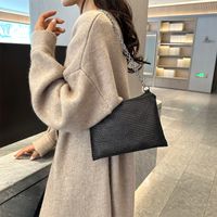 Women's Small Pu Leather Solid Color Vintage Style Classic Style Square Zipper Shoulder Bag main image 6