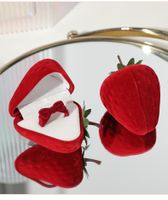 Cute Strawberry Plastic Flocking Ring Box Jewelry Boxes sku image 2