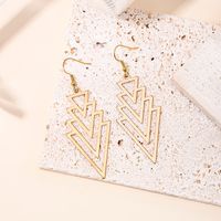1 Pair Simple Style Classic Style Triangle Plating Iron Drop Earrings main image 4