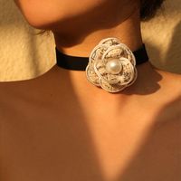 Romantic Sweet Flower Stainless Steel Cloth Inlay Artificial Pearls Women's Choker sku image 3