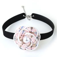 Romantic Sweet Flower Stainless Steel Cloth Inlay Artificial Pearls Women's Choker main image 5