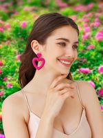 1 Pair Romantic Sweet Heart Shape Handmade Beaded Drop Earrings main image 3