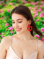 1 Pair Romantic Sweet Heart Shape Handmade Beaded Drop Earrings main image 4