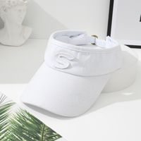 Women's Simple Style Rabbit Letter Curved Eaves Baseball Cap main image 5
