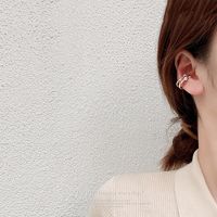 1 Piece Elegant Simple Style Geometric Plating Inlay Copper Artificial Pearls Zircon Ear Cuffs main image 5