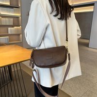 Women's Pu Leather Solid Color Classic Style Sewing Thread Pillow Shape Zipper Crossbody Bag sku image 3